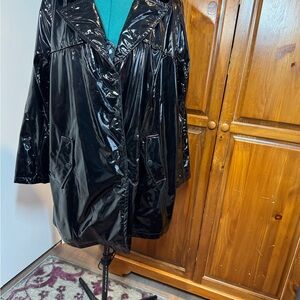 NWOT - Urban Republic PVC Glossy Snap Front Collared Lightweight Raincoat - 2X